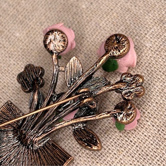 VINTAGE POTTED PLANT FLORAL BROOCH ENAMEL PORCELAIN ROSE PINK FUCHSIA - Picture 2 of 8